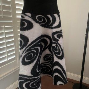 ACNE STUDIOS WOOL BLACK WHITE ASYMMETRIC SKIRT XS